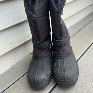 L.L. Bean Kids Black Snow Boots